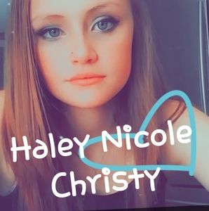 Meet your Posher, Haley